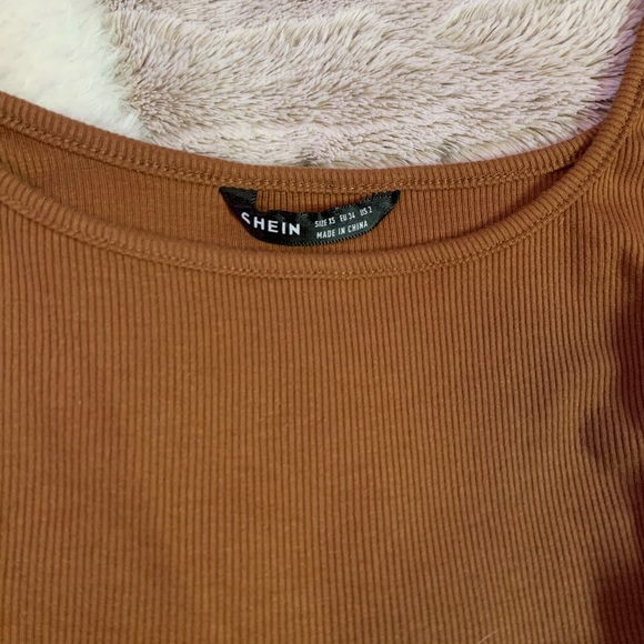 SHEIN Cropped Tank - Picture 2 of 3